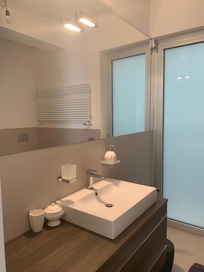 Casa Limone By Sthey Apartment Полиняно а Маре Екстериор снимка